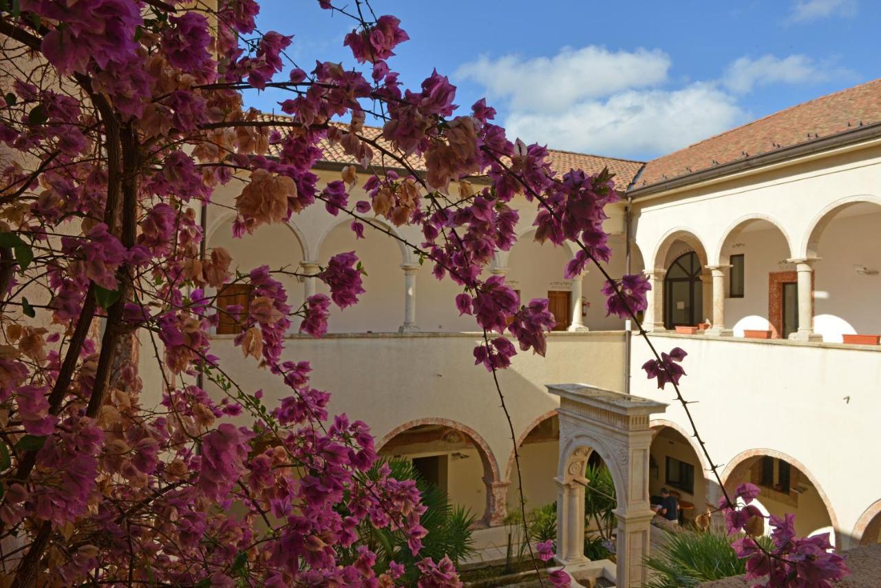 Отель Convento Di Stignano Rignano Garganico Экстерьер фото